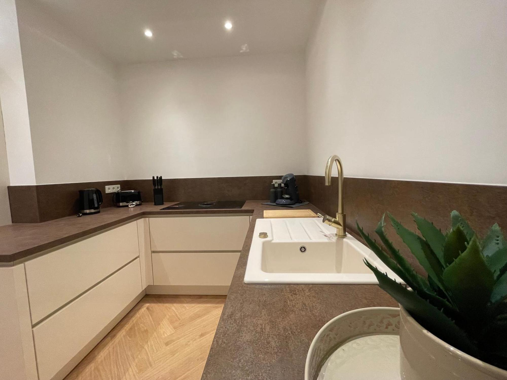 Luxurioese Ferienwohnung Mit Wellness Oase Saarburg Exterior foto