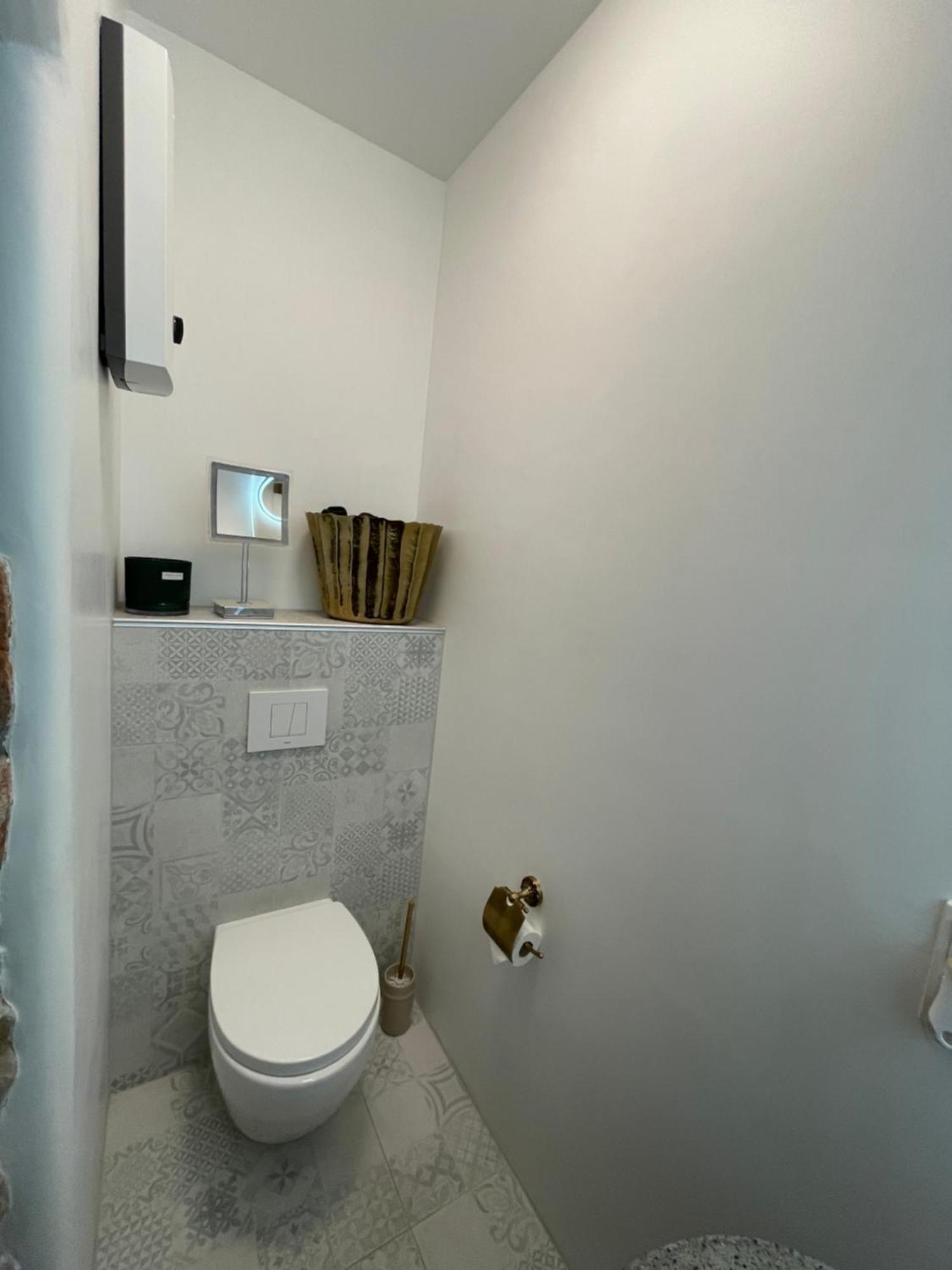 Luxurioese Ferienwohnung Mit Wellness Oase Saarburg Exterior foto