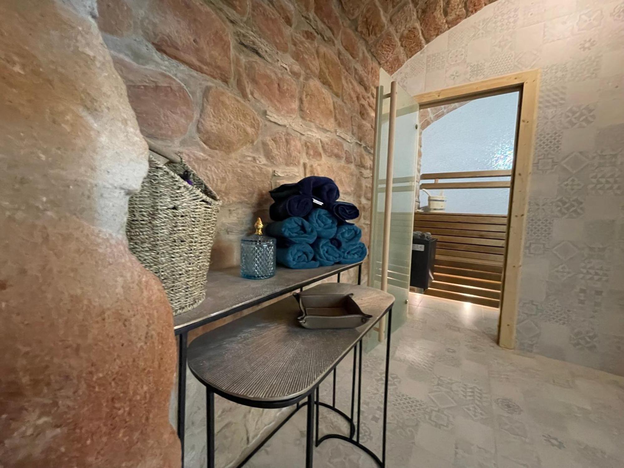 Luxurioese Ferienwohnung Mit Wellness Oase Saarburg Exterior foto